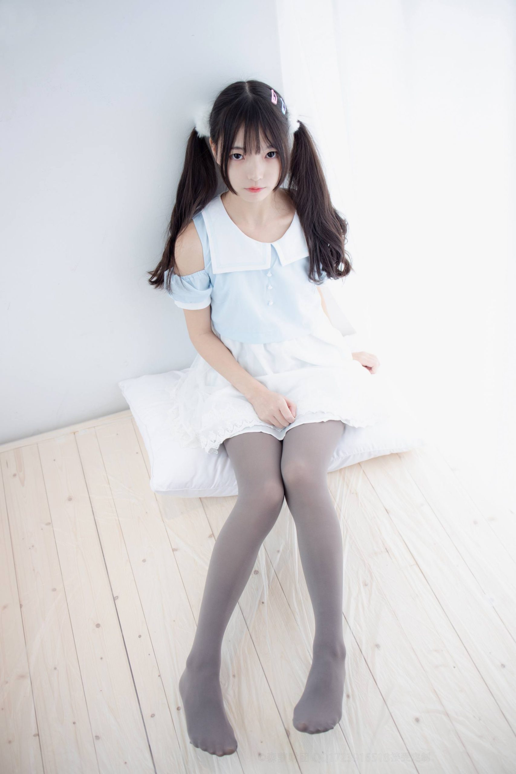 图片[2]-超级甜美的灰丝小姑娘【86P】20005-西哈图库