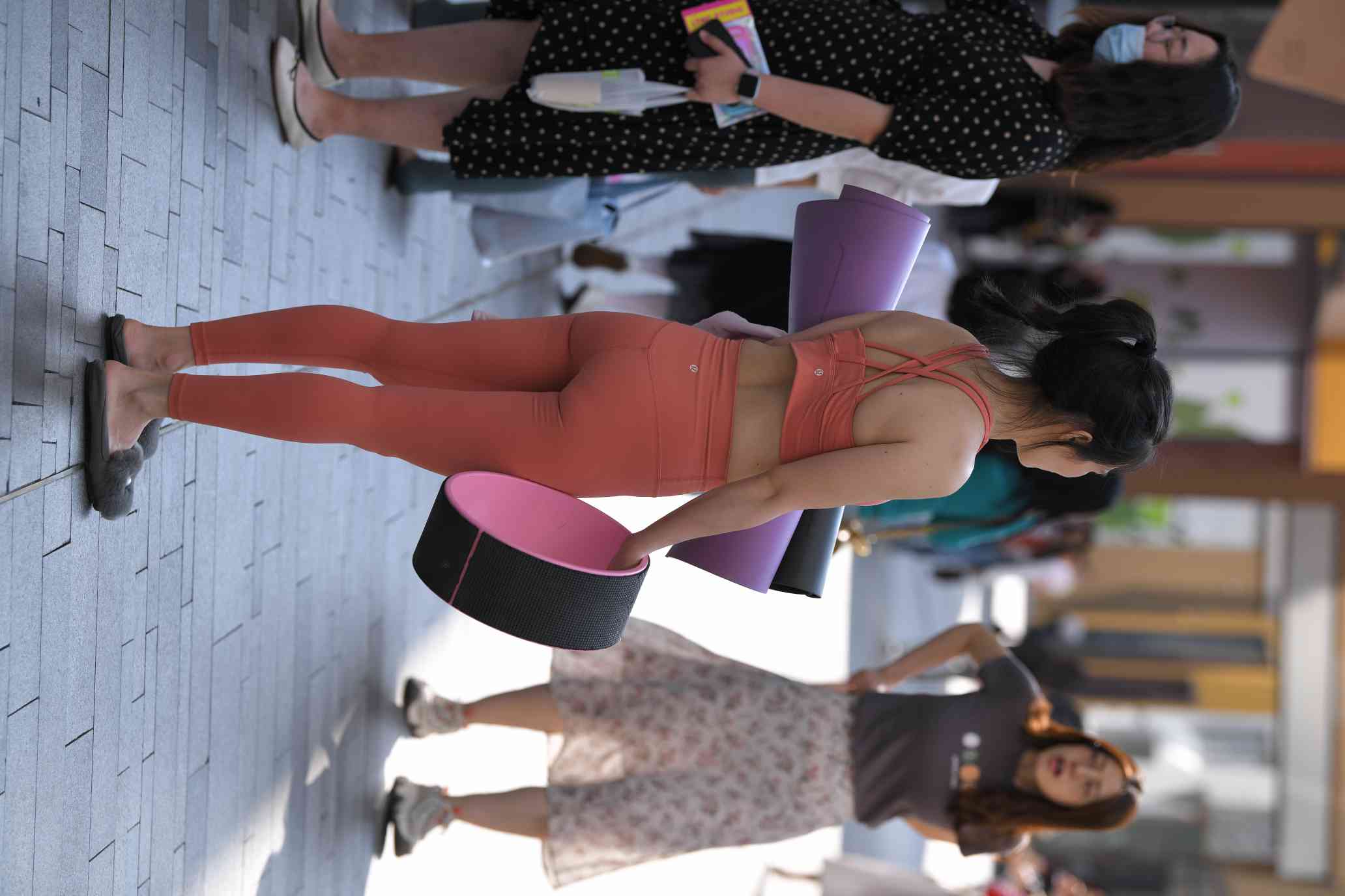 图片[2]-练瑜伽的姑娘【176P】04028-西哈图库