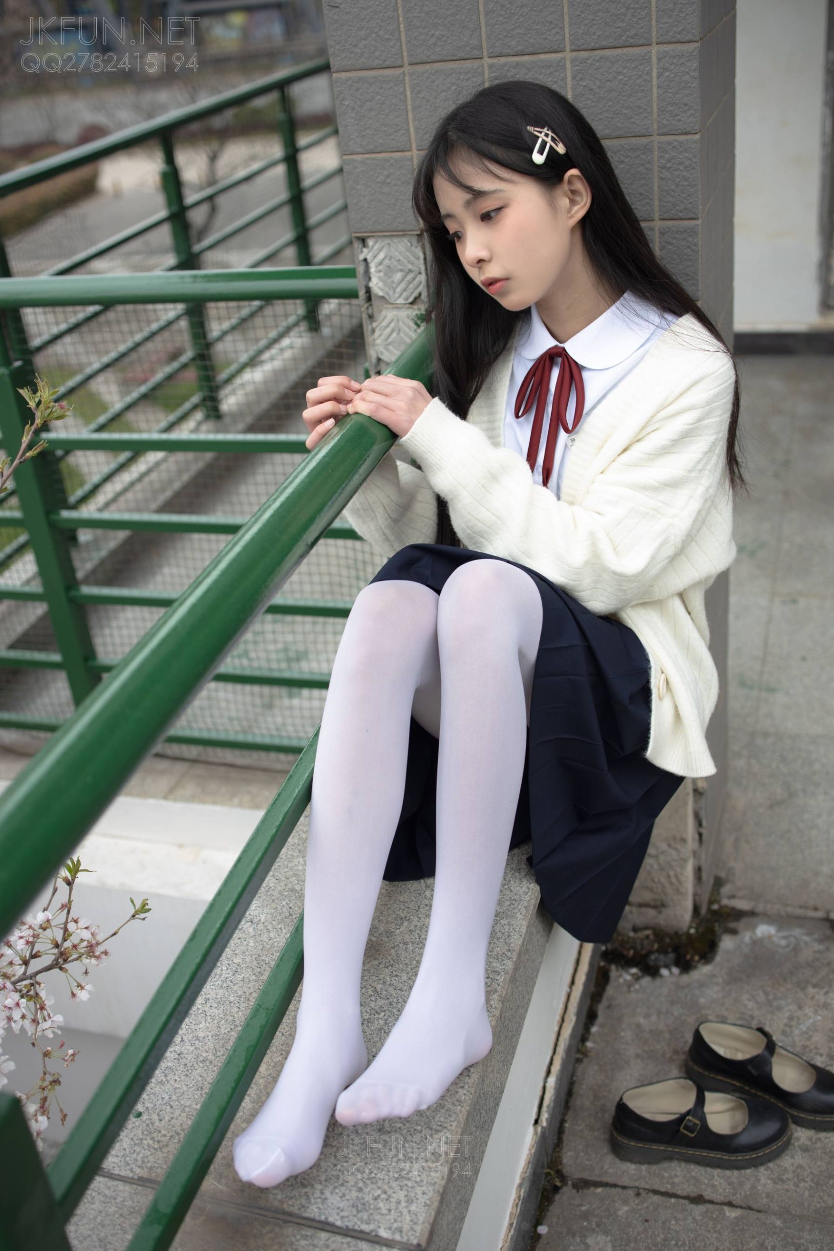 图片[5]-甜美可人的白丝姑娘【127P】20011-西哈图库