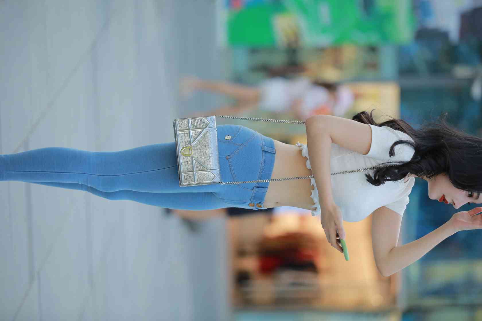 图片[3]-非常漂亮的紧身牛仔裤女孩【115P】04016-西哈图库