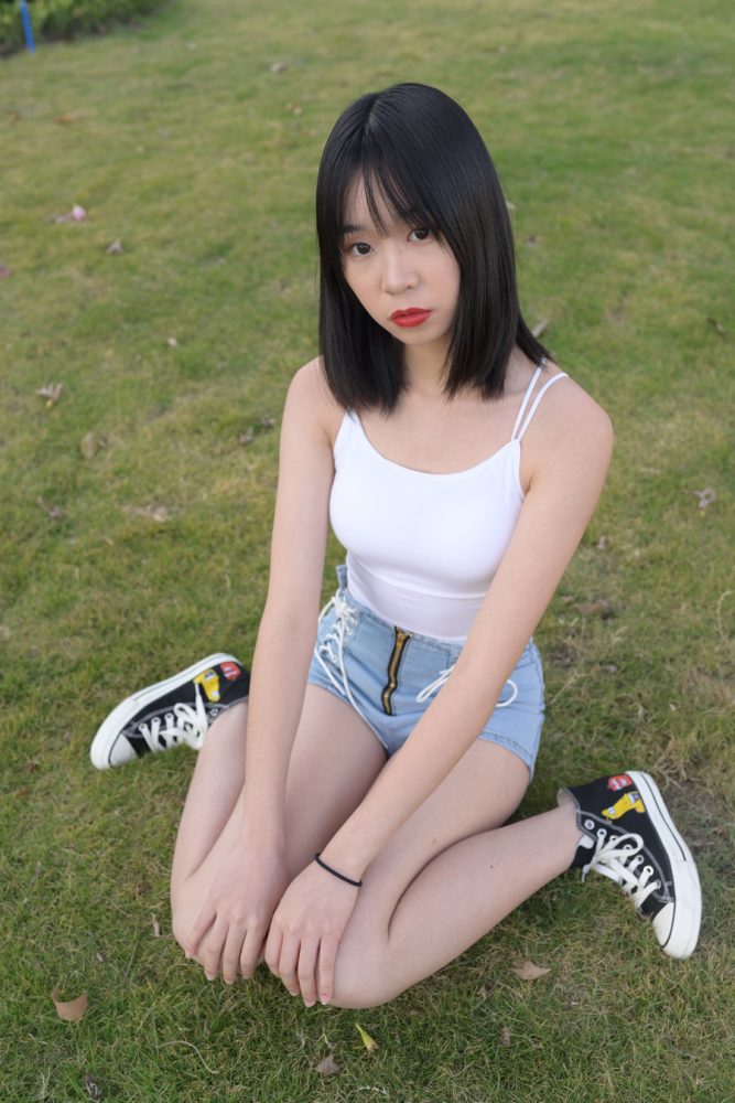 J0902 486P18V-15.3GB-西哈图库