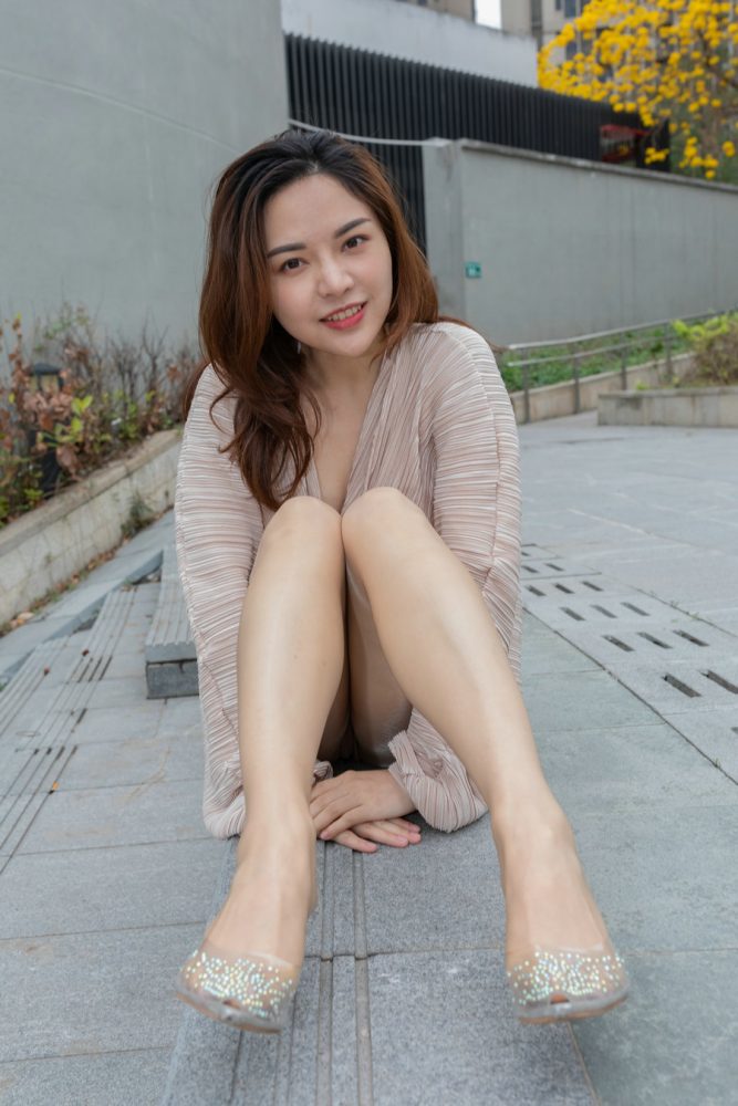 J1535 390P1V-14.7GB-西哈图库