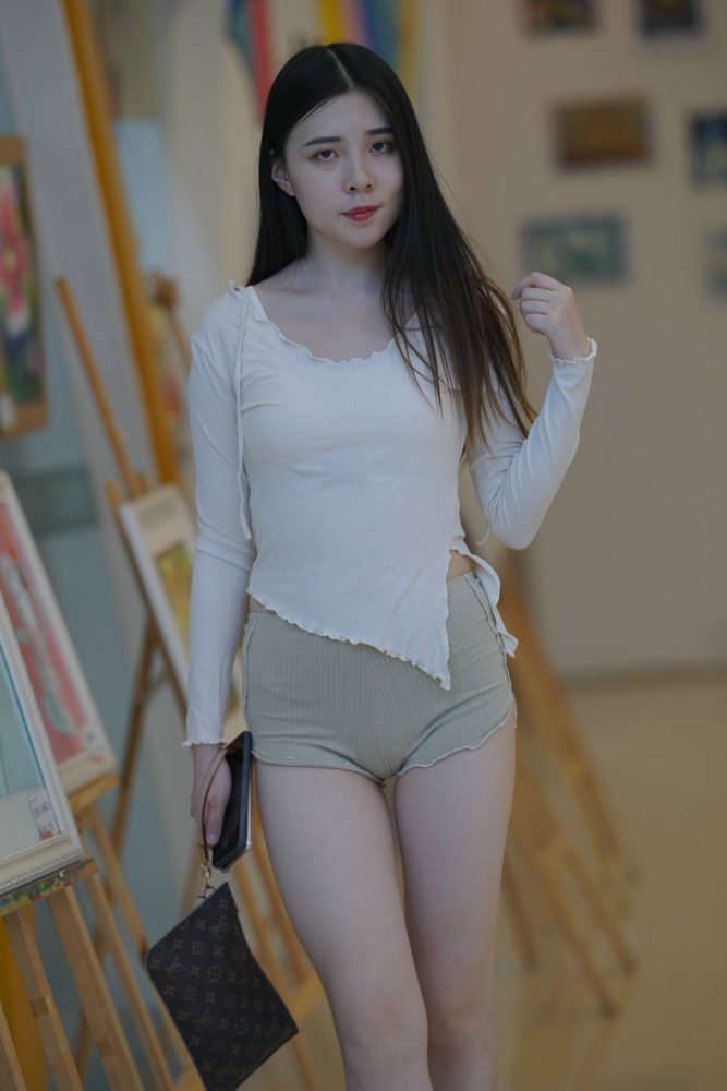 J2789 428P6V-10.4GB-西哈图库