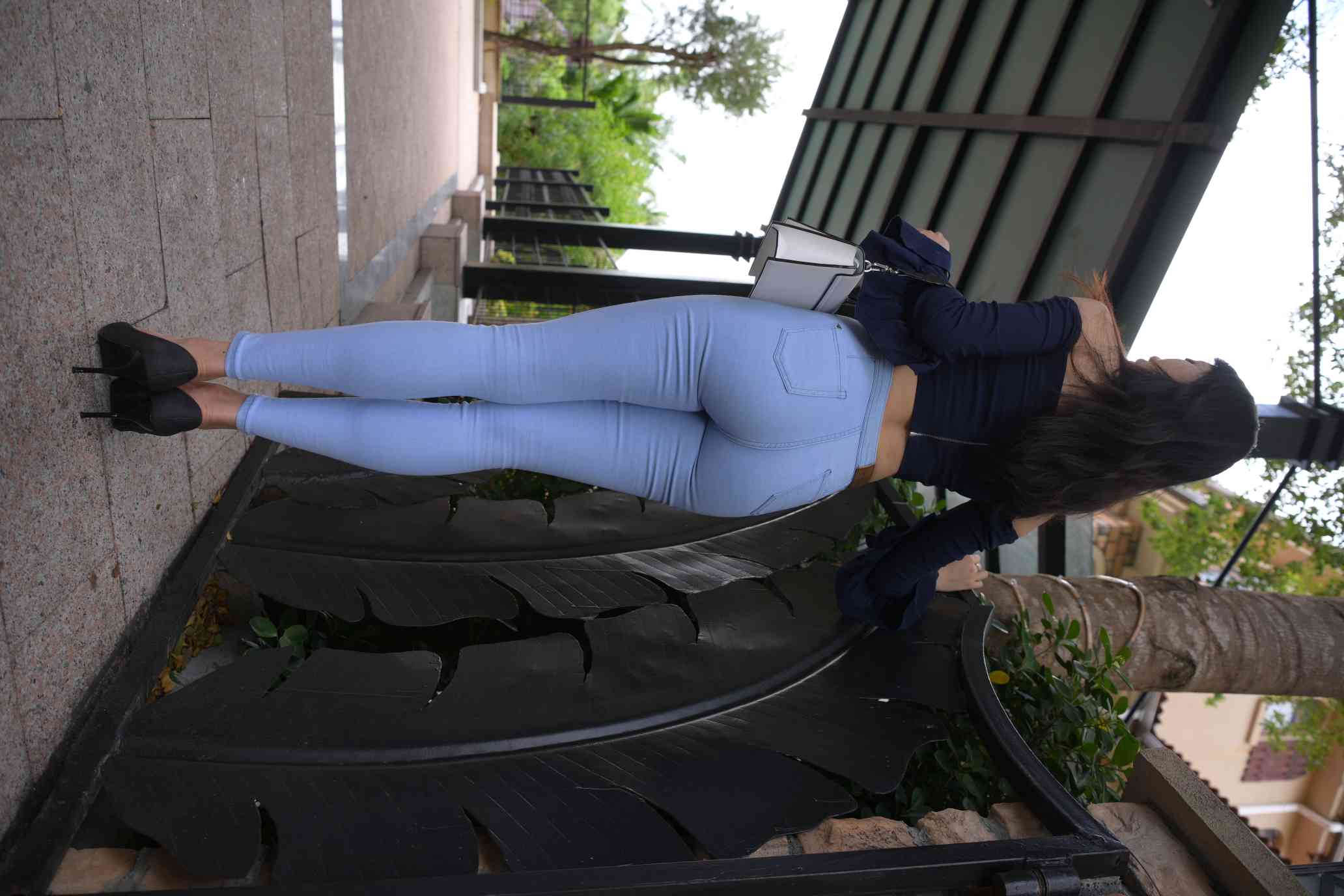 图片[3]-紧身牛仔裤女生【1127P】04027-西哈图库