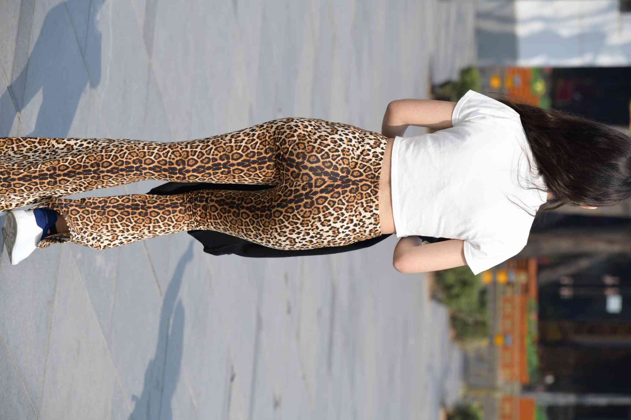 图片[2]-豹纹紧身裤小姑娘【339P】04026-西哈图库