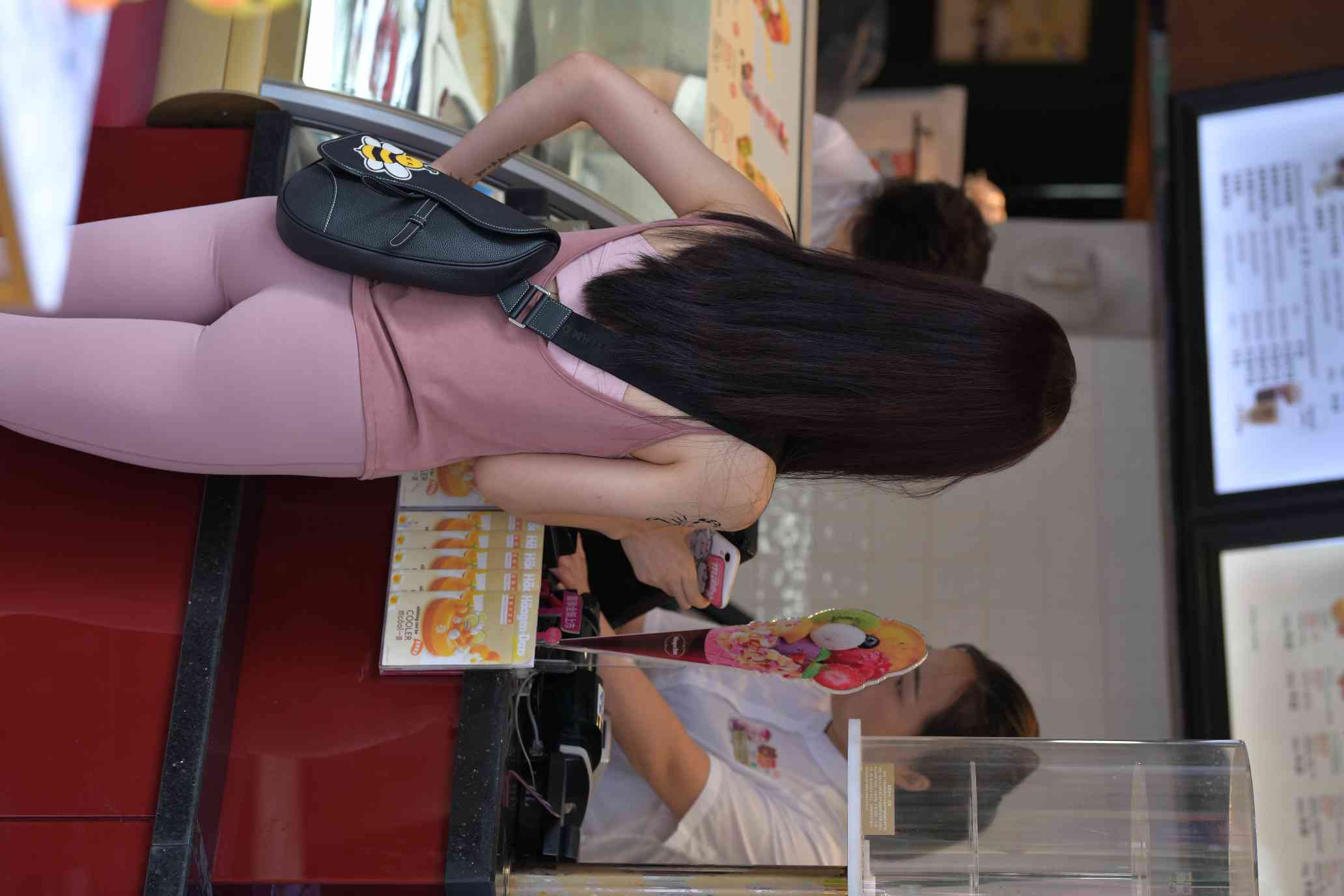 图片[3]-特别哇塞的瑜伽裤女人【217P】04018-西哈图库