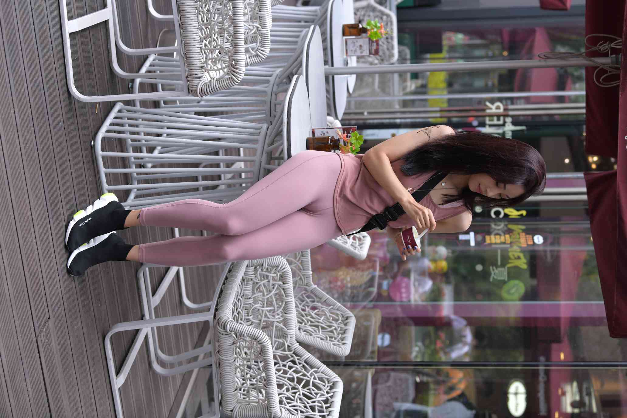 图片[4]-特别哇塞的瑜伽裤女人【217P】04018-西哈图库