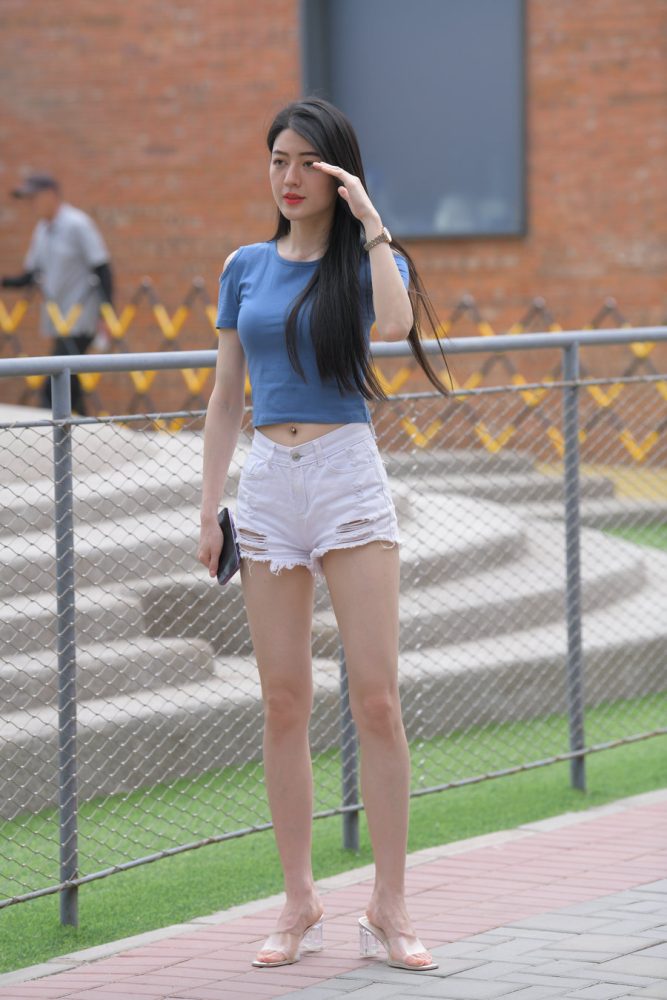 J3402 570P-11.4GB-西哈图库