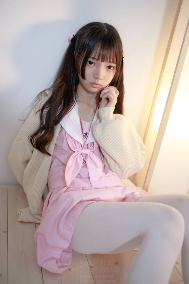 图片[3]-好像有什么心事的白丝双马尾女孩【59P】20022-西哈图库