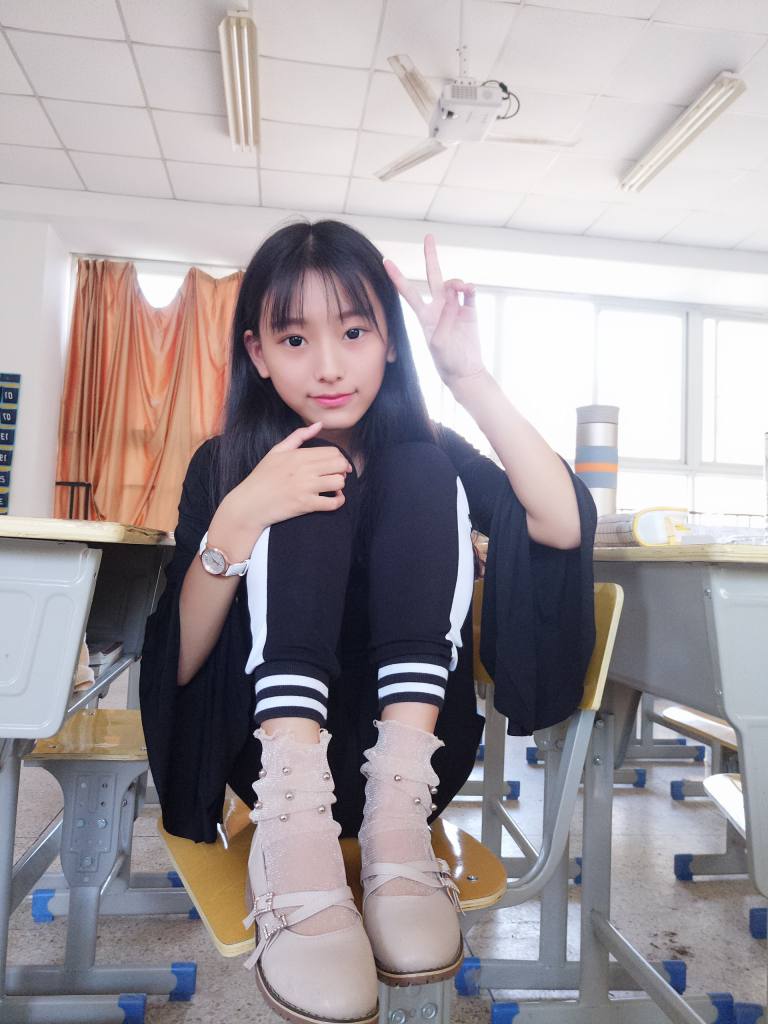 图片[5]-非常清纯的居家小姑娘【243P】20004-西哈图库