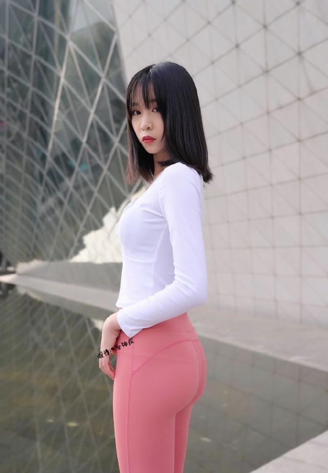 图片[4]-粉色瑜伽裤年轻女孩 J1311 417P17V-14.9GB-西哈图库