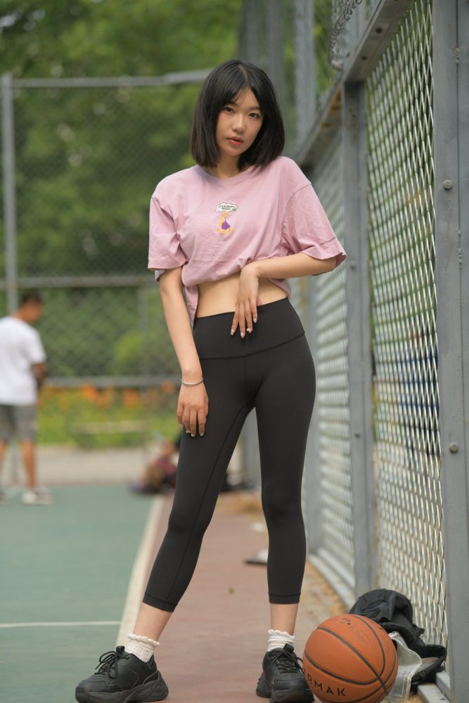 图片[3]-穿瑜伽裤打篮球的大三女孩J2198 463P1V-18.6GB-西哈图库