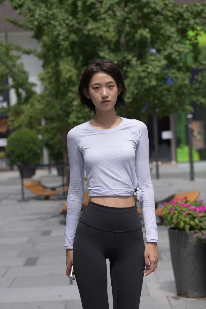 图片[1]-短发长腿的女生J2791 292P-5.71GB-西哈图库