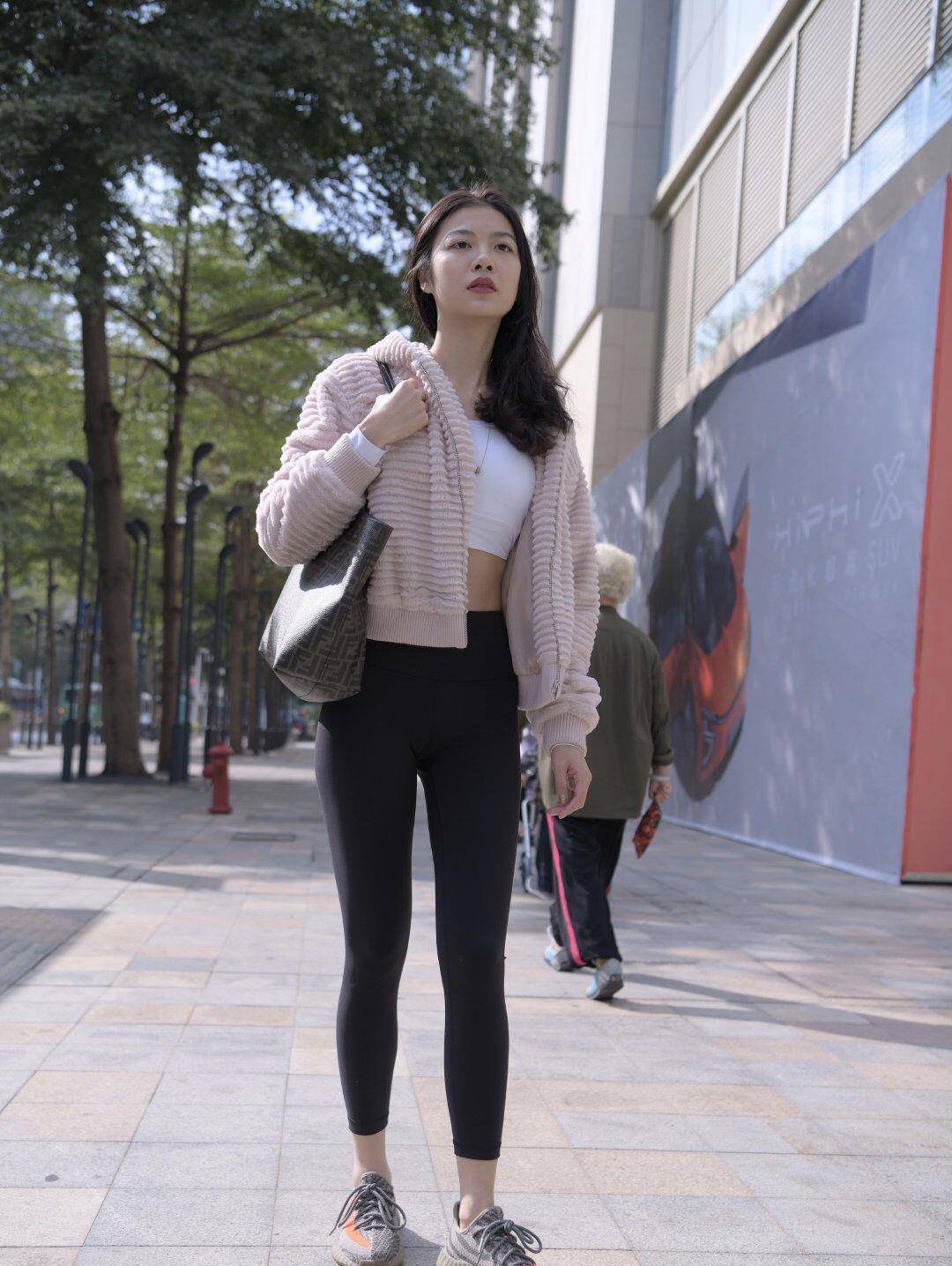 图片[2]-逛街的紧身瑜伽裤女孩 J1455 411P2V-26.6GB-西哈图库