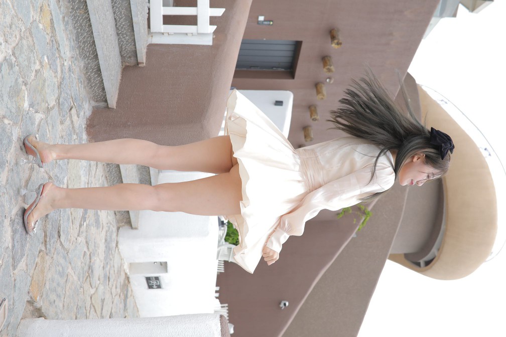 图片[6]-戴黑色蝴蝶结的长发女孩【369P】00027-西哈图库