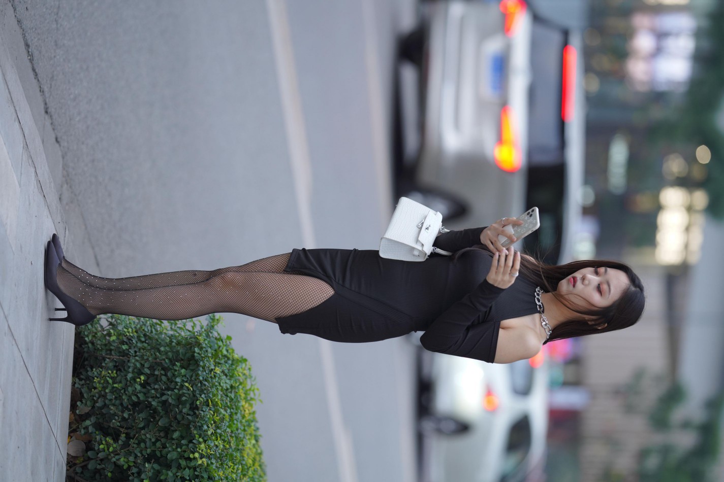 图片[4]-非常妩媚的网格丝袜女孩【186P】00037-西哈图库