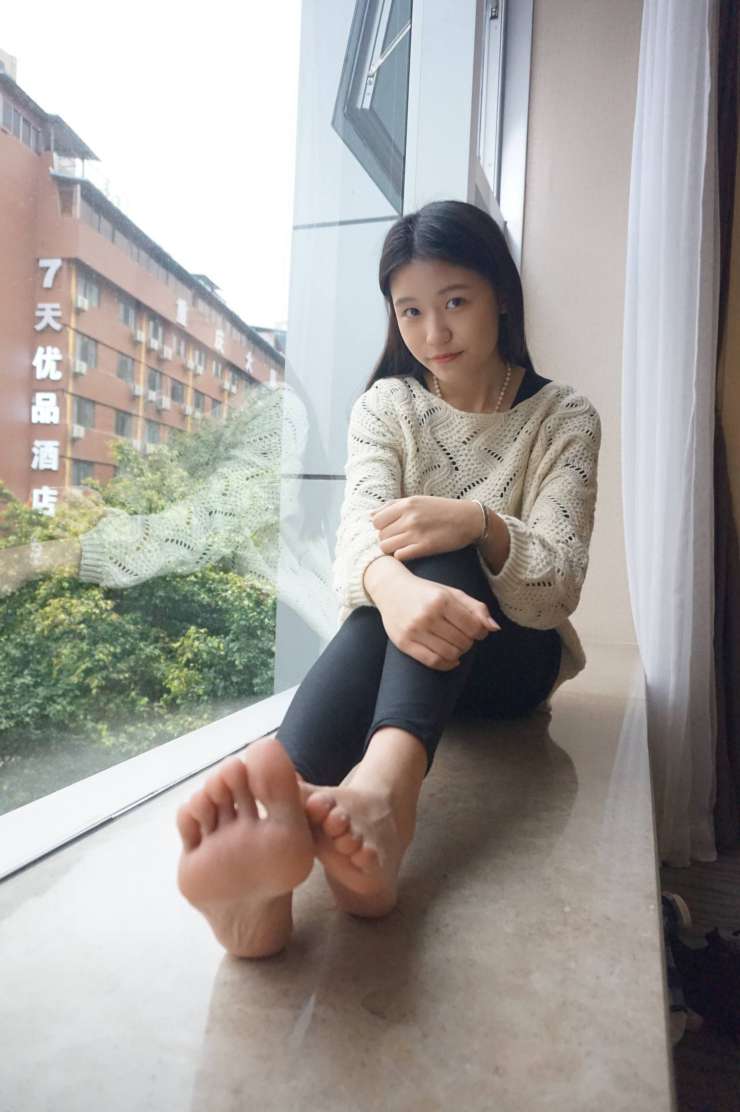 图片[3]-眼神很清澈的赤脚女孩【59P】20020-西哈图库