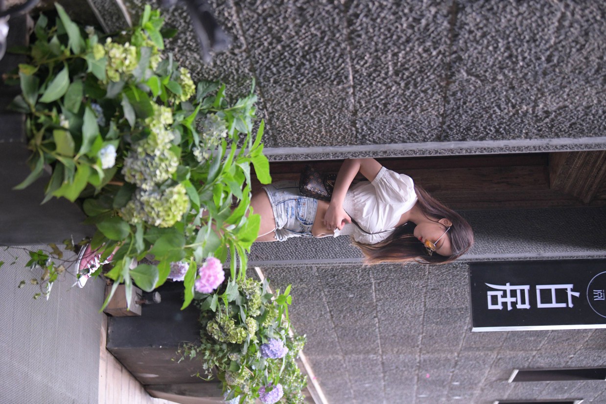 图片[3]-戴太阳镜的牛仔短裤紧身牛仔MM【167P】00021-西哈图库