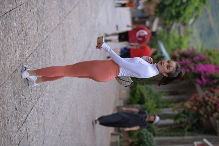 橙色瑜伽裤的高马尾姑娘【615P】00051-西哈图库