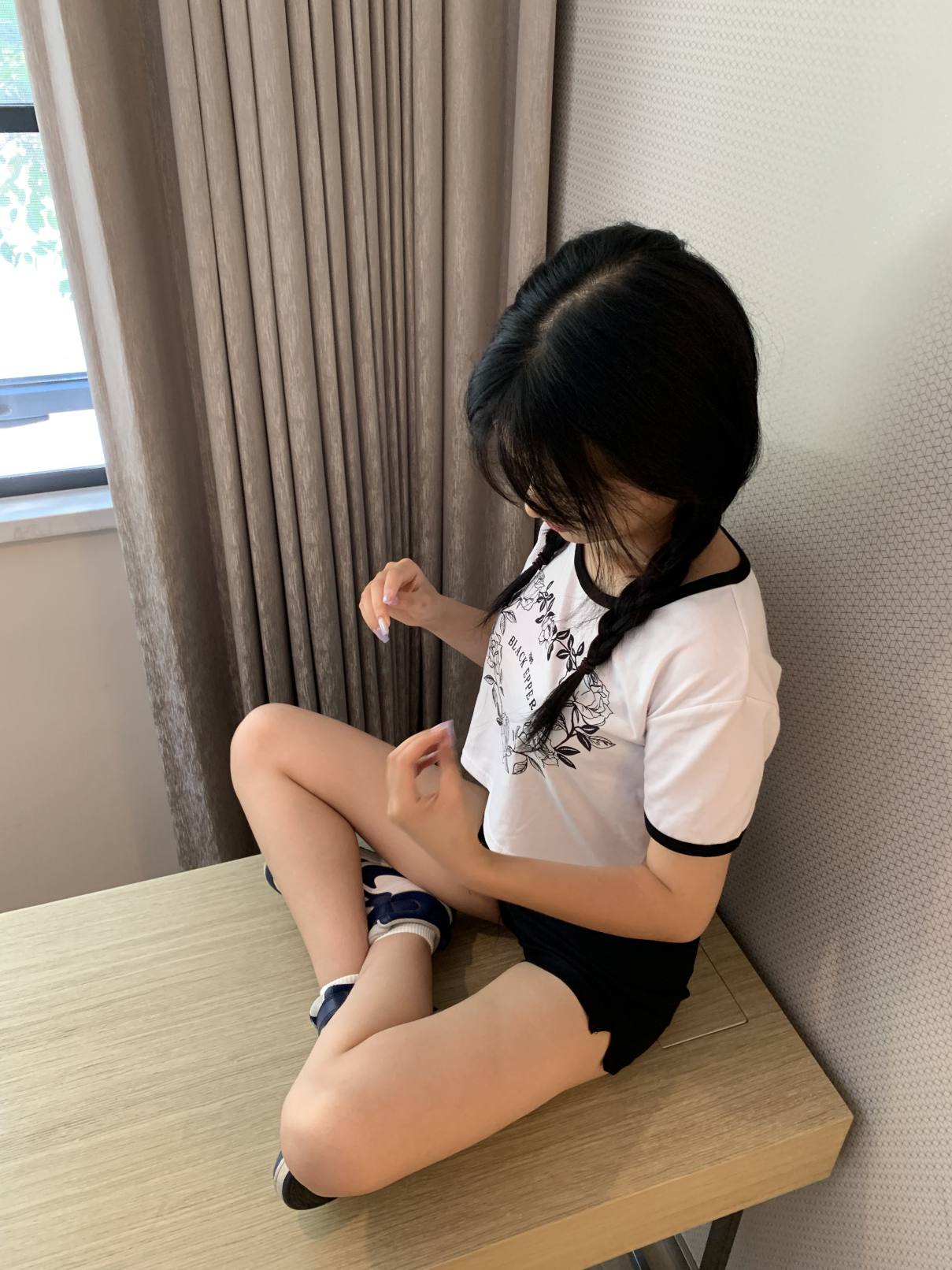 图片[4]-调皮的白袜女孩【149P】20017-西哈图库