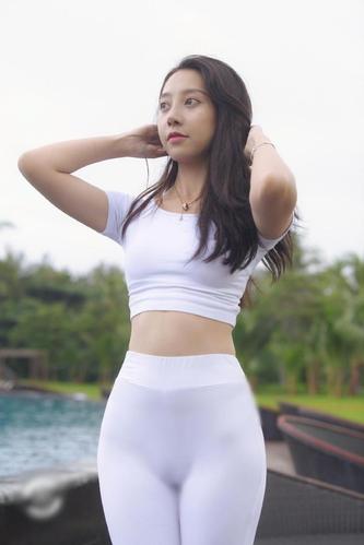 图片[2]-白色瑜伽裤柔情女孩 J1406 554P2V-21.1GB-西哈图库