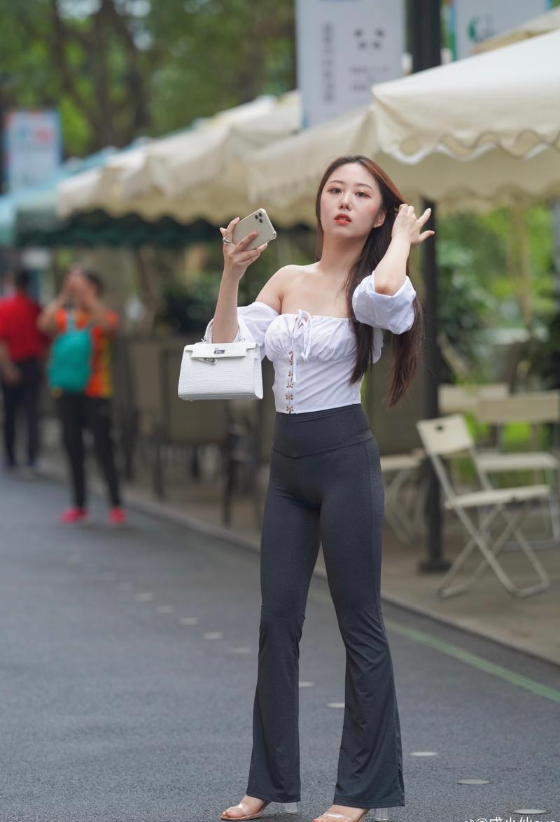 图片[2]-身材非常哇塞的瑜伽裤女孩  J1333 521P6V-21.6GB-西哈图库